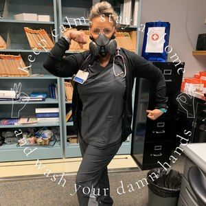 Meet your Posher, Rebecca